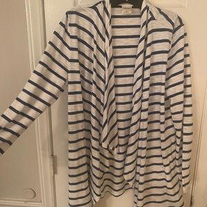 Pocketed cardigan, long sleeved